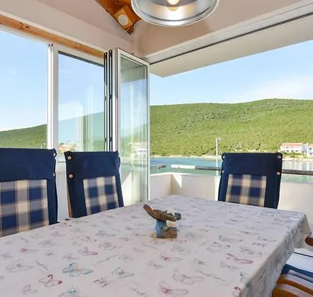 Cosy House By The Sea