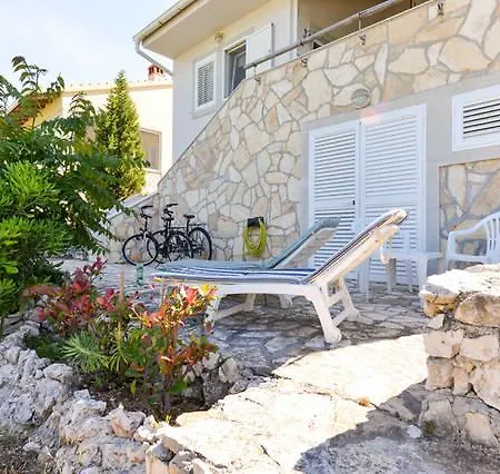 Cosy House By The Sea Ist