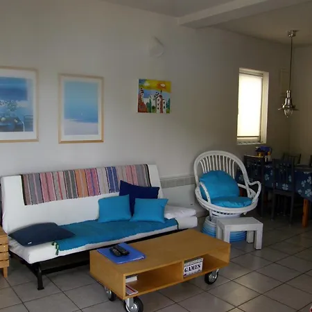 Cosy House By The Sea