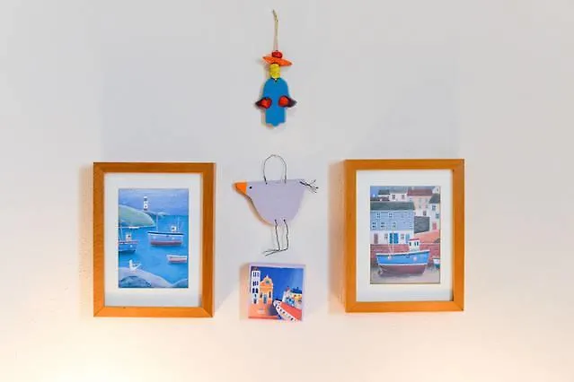 Nyaraló Cosy House By The Sea