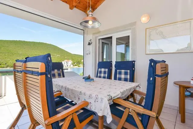 Nyaraló Cosy House By The Sea Ist