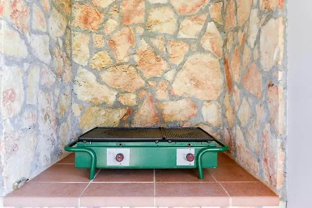 Nyaraló Cosy House By The Sea *